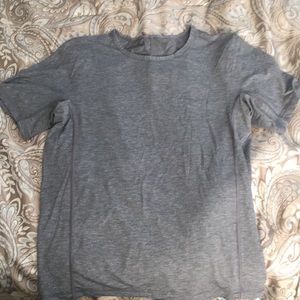 Lululemon men’s workout tee. Large
